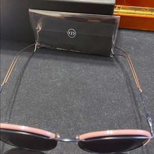 Dior ladies sunglasses black/ gold/ Violet